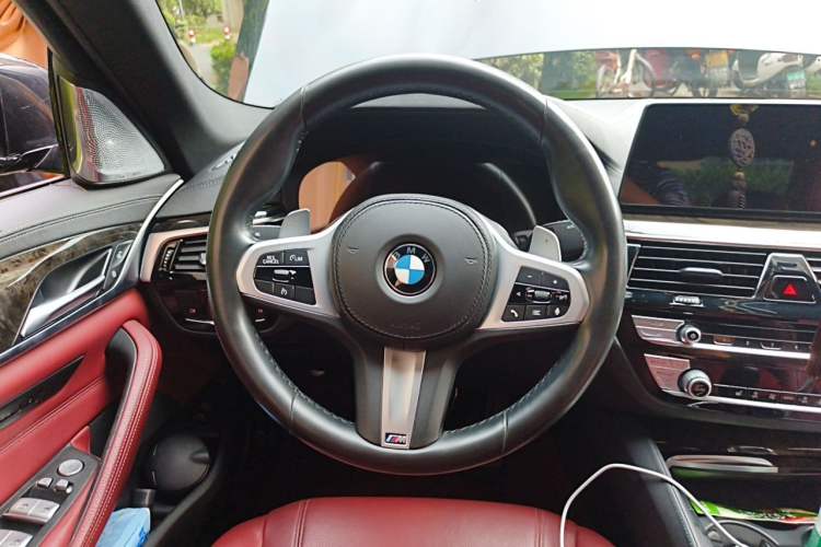 Used BMW 5 Series 2020 530Li Leading Model M Sport Package Steering Wheel