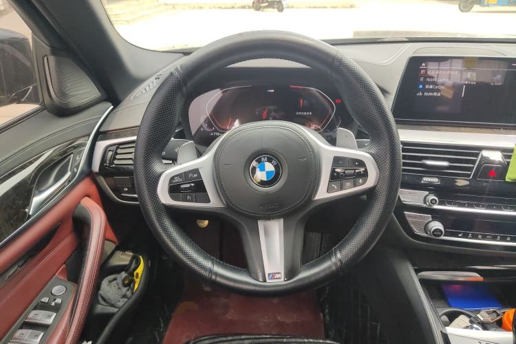 Used BMW 5 Series 2020 530Li Leading Model M Sport Package Steering Wheel
