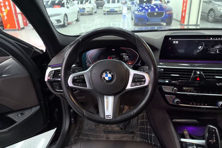 Used BMW 5 Series 2020 525Li M Sport Package Steering Wheel