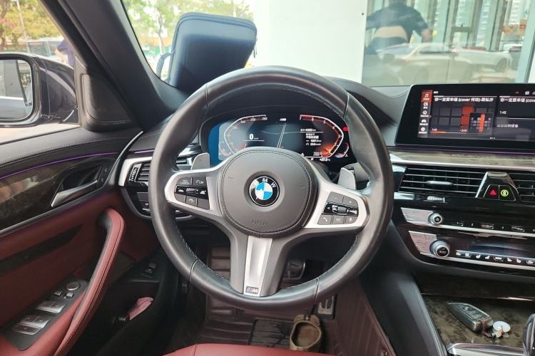 Used BMW 5 Series 2020 530Li Luxury Edition M Sport Package Steering Wheel