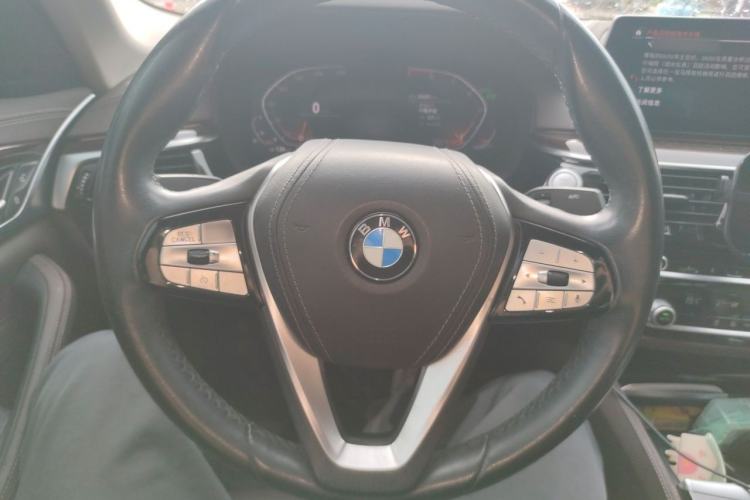 Used BMW 5 Series 2020 525Li Luxury Package Steering Wheel