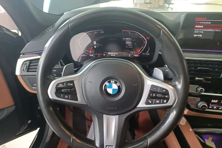 Used BMW 5 Series 2020 530Li Luxury Edition M Sport Package Steering Wheel