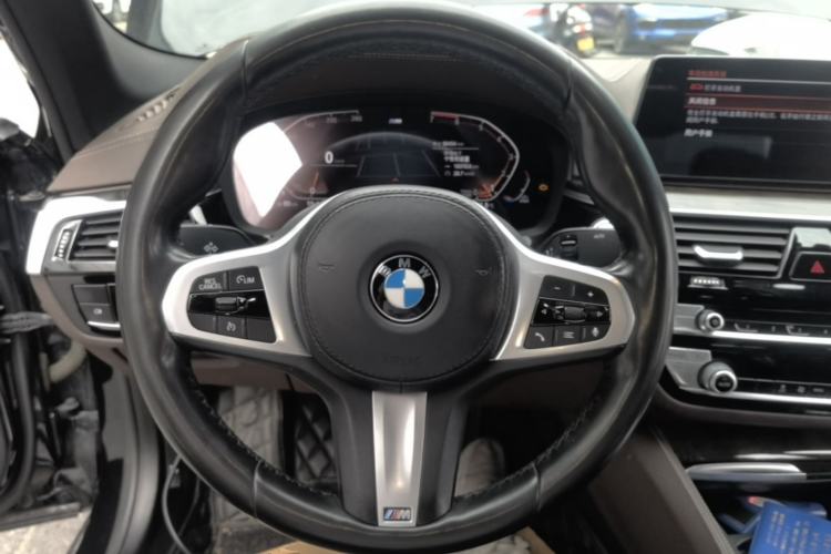 Used BMW 5 Series 2020 525Li M Sport Package Steering Wheel