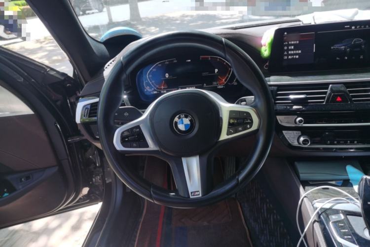 Used BMW 5 Series 2020 525Li M Sport Package Steering Wheel