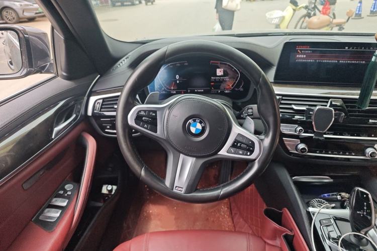 Used BMW 5 Series 2020 530Li Leading Model M Sport Package Steering Wheel