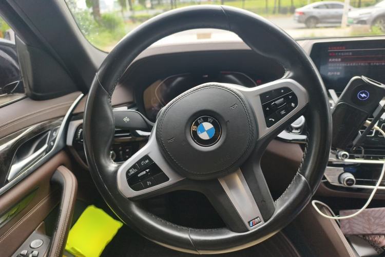 Used BMW 5 Series 2020 525Li M Sport Package Steering Wheel
