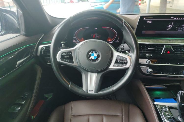 Used BMW 5 Series 2020 525Li M Sport Package Steering Wheel