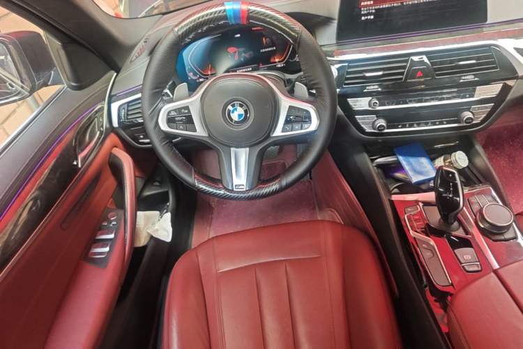 Used BMW 5 Series 2020 530Li Leading Model M Sport Package Steering Wheel