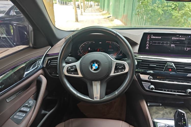 Used BMW 5 Series 2020 525Li M Sport Package Steering Wheel