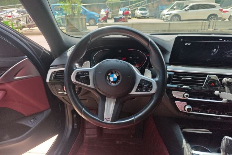 Used BMW 5 Series 2020 530Li Leading Model M Sport Package Steering Wheel