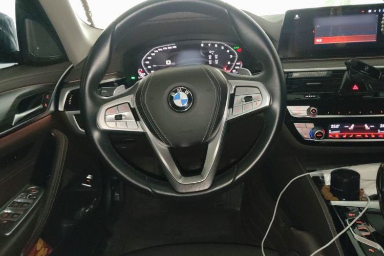 Used BMW 5 Series 2020 530Li Luxury Edition Premium Package Steering Wheel