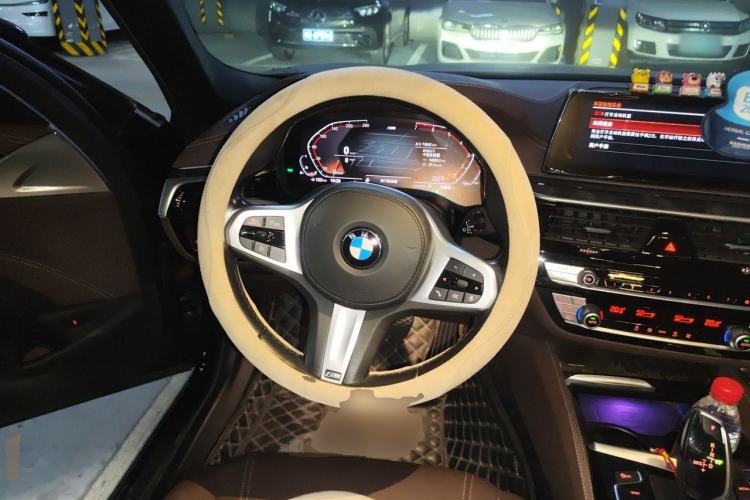 Used BMW 5 Series 2020 525Li M Sport Package Steering Wheel