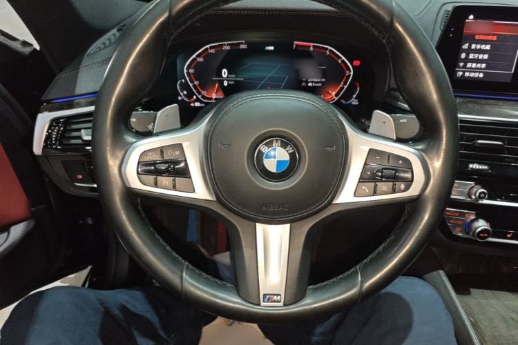 Used BMW 5 Series 2020 530Li Leading Model M Sport Package Steering Wheel
