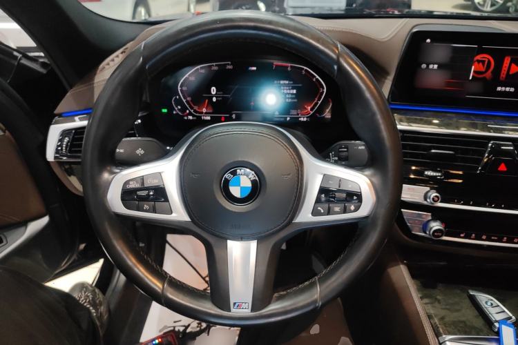 Used BMW 5 Series 2020 525Li M Sport Package Steering Wheel