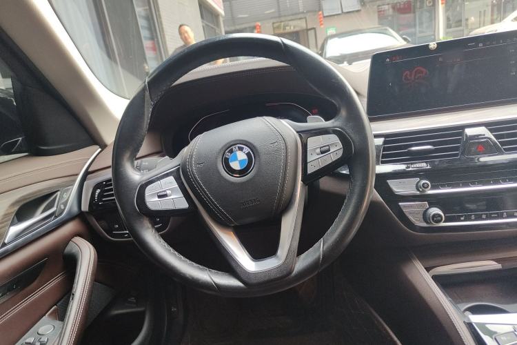 Used BMW 5 Series 2020 530Li Leading Edition Luxury Package Steering Wheel