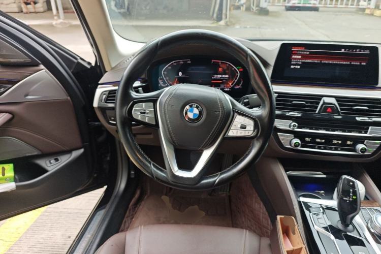 Used BMW 5 Series 2020 525Li Luxury Package Steering Wheel