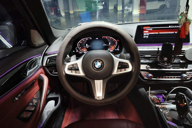 Used BMW 5 Series 2020 530Li Leading Model M Sport Package Steering Wheel