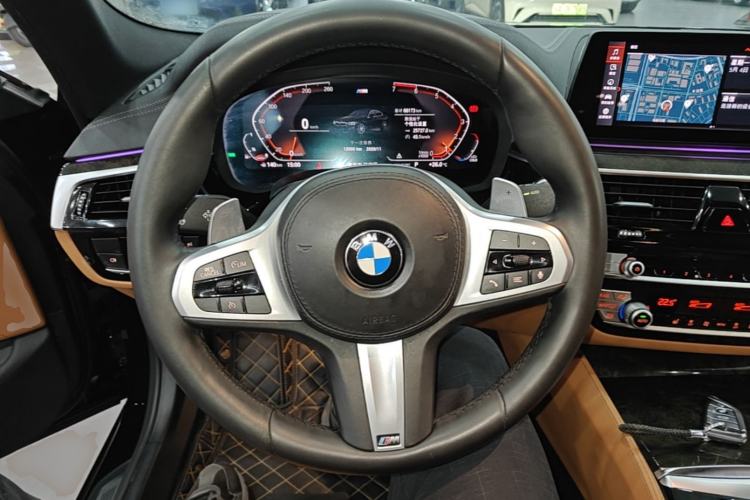 Used BMW 5 Series 2020 530Li Leading Model M Sport Package Steering Wheel