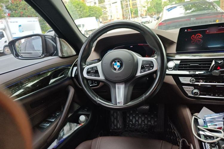 Used BMW 5 Series 2020 525Li M Sport Package Steering Wheel