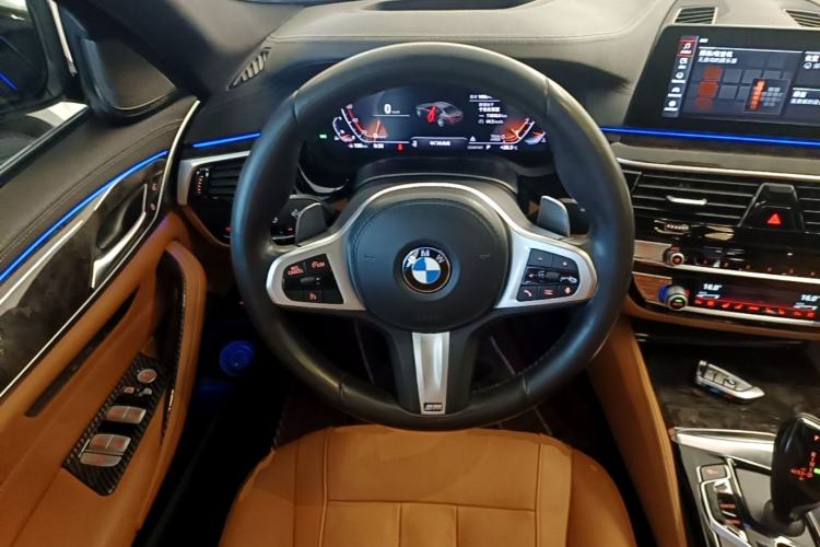 Used BMW 5 Series 2020 530Li Luxury Edition M Sport Package Steering Wheel