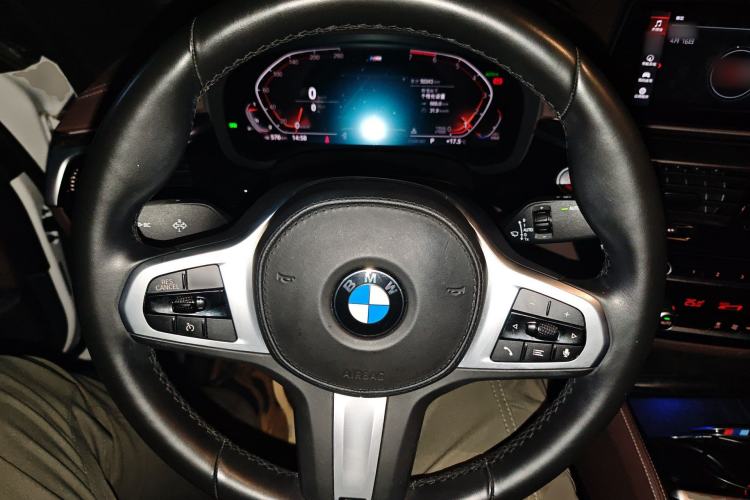 Used BMW 5 Series 2020 525Li M Sport Package Steering Wheel