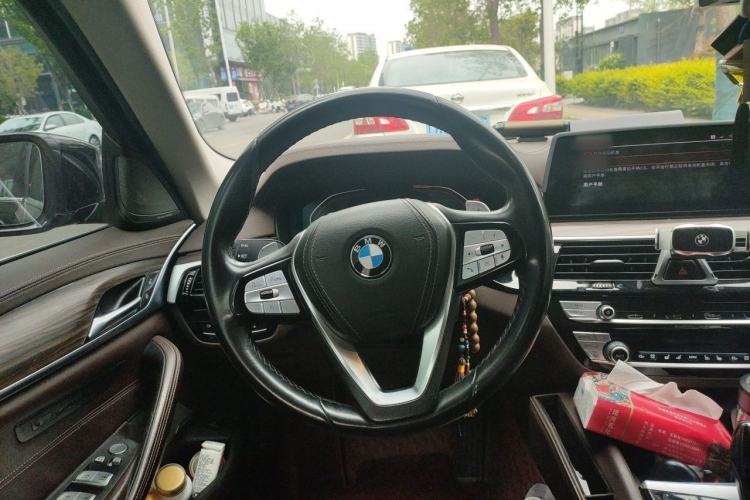 Used BMW 5 Series 2020 530Li Luxury Edition Premium Package Steering Wheel
