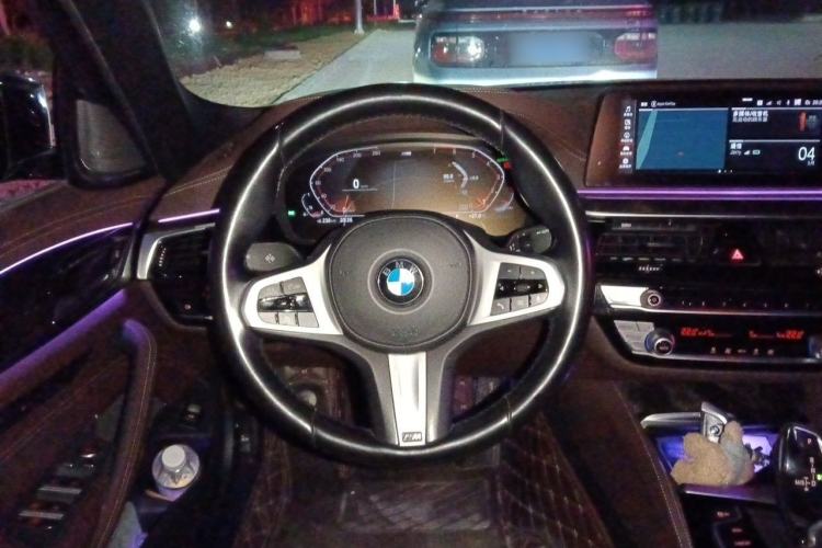 Used BMW 5 Series 2020 525Li M Sport Package Steering Wheel