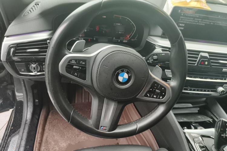 Used BMW 5 Series 2020 530i M Sport Package Steering Wheel