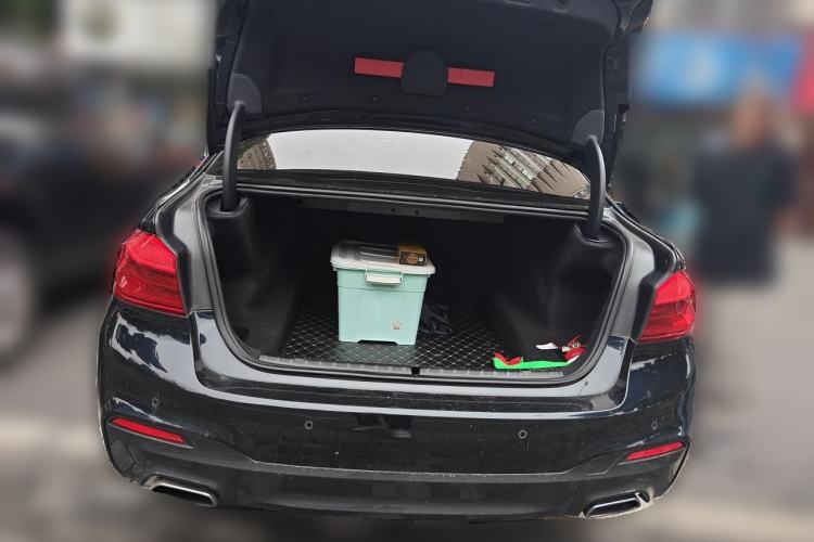 Used BMW 5 Series 2020 530Li Leading Model M Sport Package Trunk
