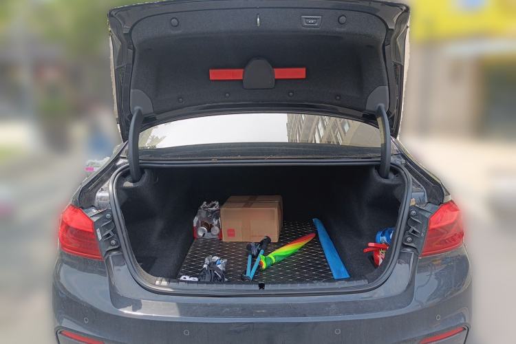 Used BMW 5 Series 2020 530Li Leading Model M Sport Package Trunk