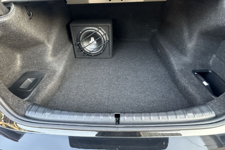 Used BMW 5 Series 2020 530Li Leading Edition Luxury Package Trunk