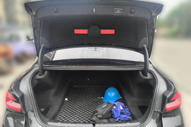 Used BMW 5 Series 2020 525Li M Sport Package Trunk