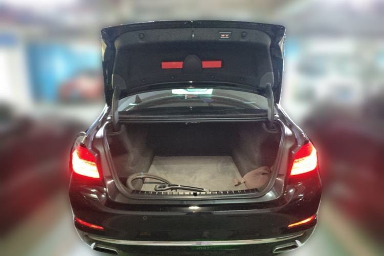 Used BMW 5 Series 2020 530Li Luxury Edition Premium Package Trunk