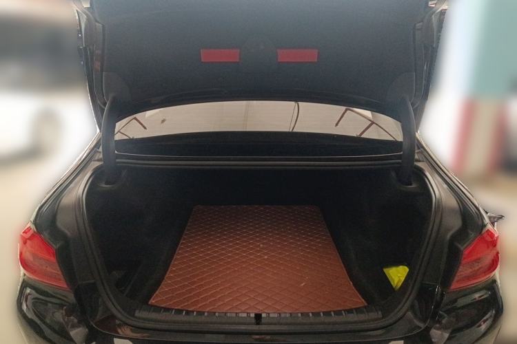 Used BMW 5 Series 2020 530Li Luxury Edition Premium Package Trunk