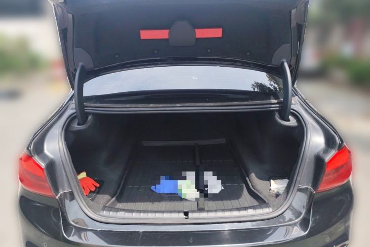 Used BMW 5 Series 2020 530Li Luxury Edition M Sport Package Trunk