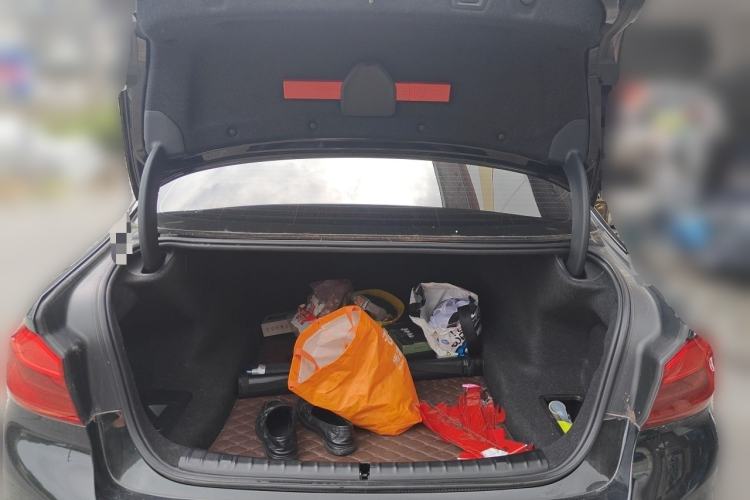 Used BMW 5 Series 2020 525Li M Sport Package Trunk