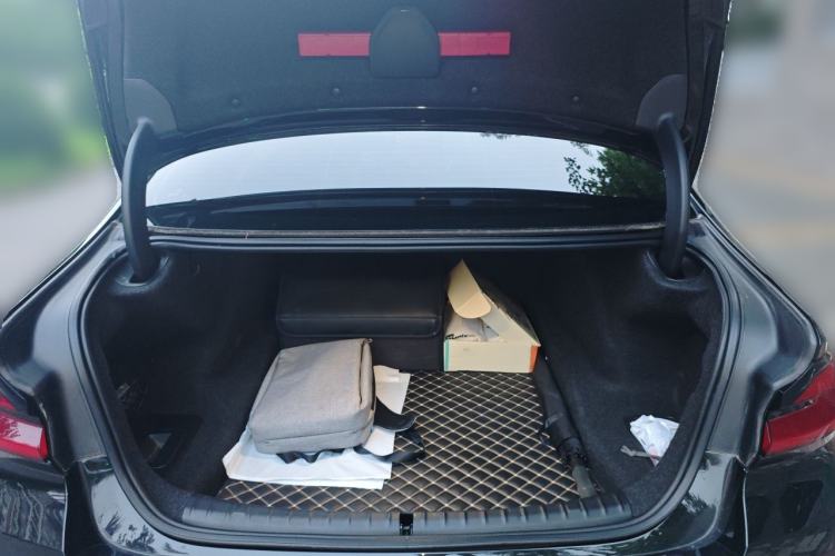 Used BMW 5 Series 2020 525i M Sport Package Trunk