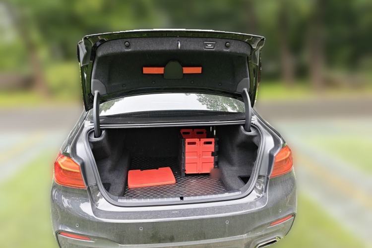 Used BMW 5 Series 2020 530Li Leading Model M Sport Package Trunk