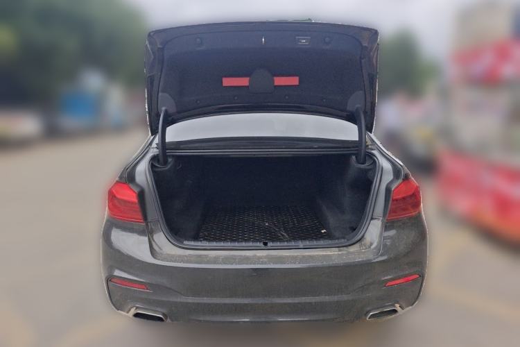 Used BMW 5 Series 2020 530Li Leading Model M Sport Package Trunk