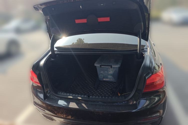 Used BMW 5 Series 2020 530Li Leading Model M Sport Package Trunk