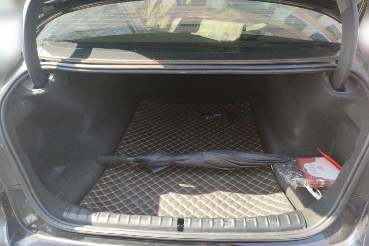 Used BMW 5 Series 2020 530Li Leading Model M Sport Package Trunk