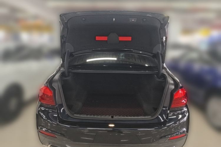 Used BMW 5 Series 2020 525Li M Sport Package Trunk