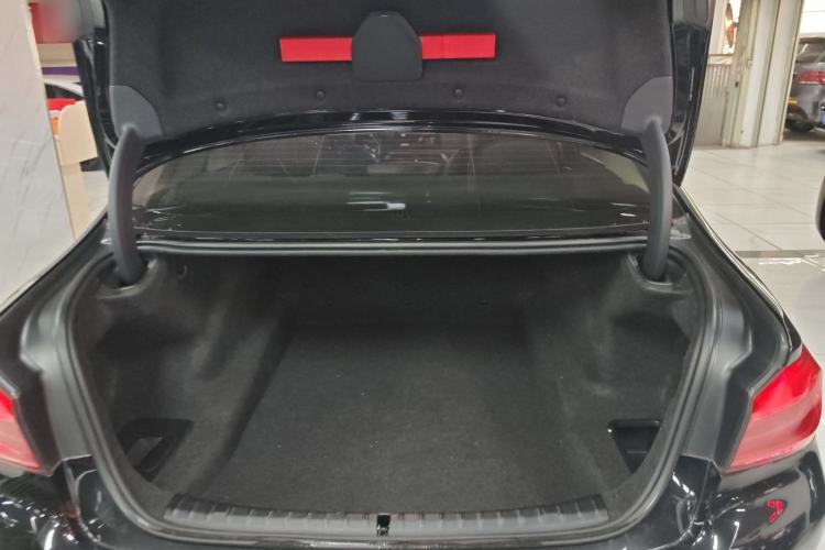 Used BMW 5 Series 2020 530Li Leading Edition Luxury Package Trunk