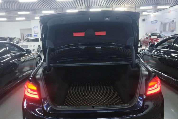 Used BMW 5 Series 2020 530Li Leading Model M Sport Package Trunk