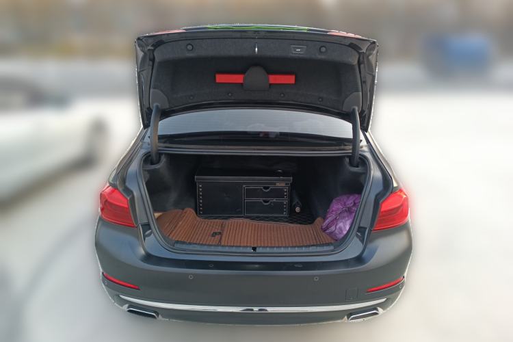 Used BMW 5 Series 2020 530Li Leading Edition Luxury Package Trunk