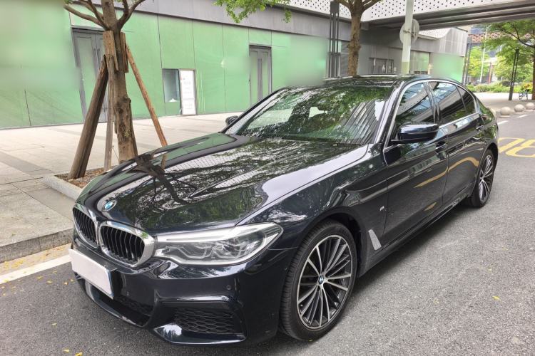Used BMW 5 Series 2020 530Li Leading Model M Sport Package Guazi used car, China used car export, Used car for sale, Used cars, Cheapest cars for sale