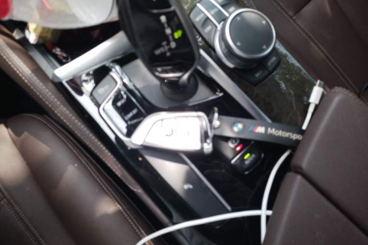 Used BMW 5 Series 2020 525Li M Sport Package Vehicle Key