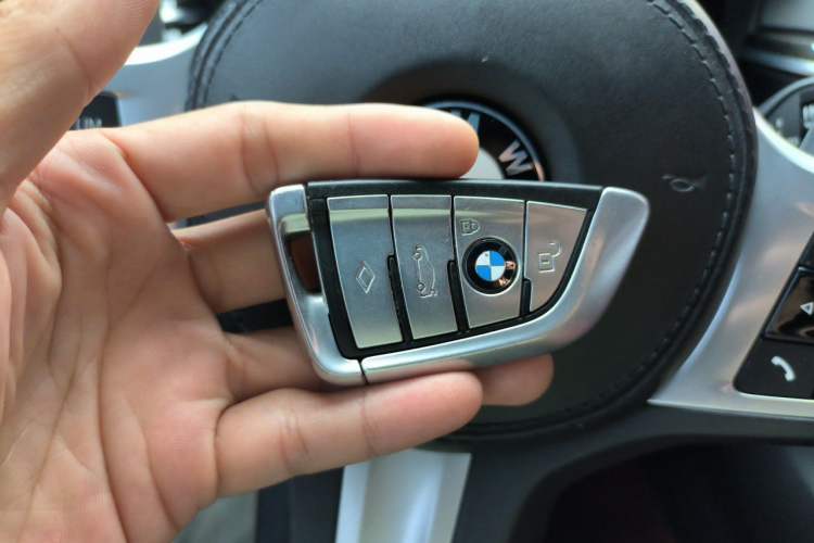 Used BMW 5 Series 2020 530Li Leading Model M Sport Package Vehicle Key