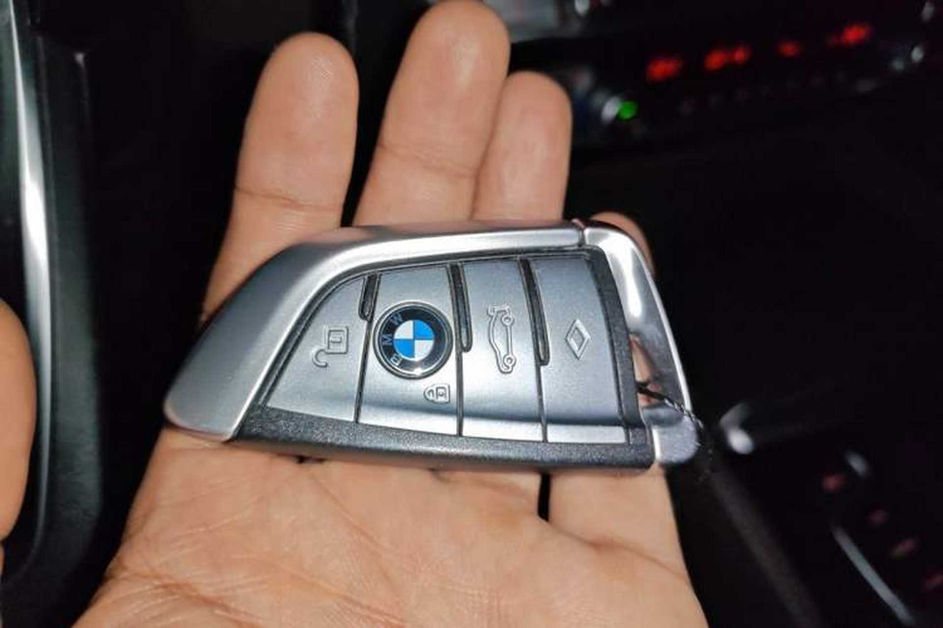 Used BMW 5 Series 2020 530Li Leading Edition Luxury Package Vehicle Key