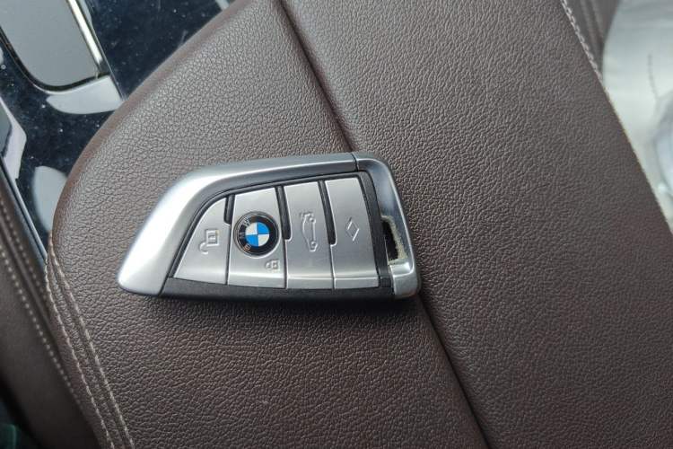 Used BMW 5 Series 2020 525Li M Sport Package Vehicle Key
